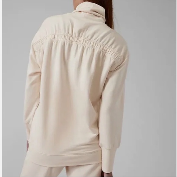 EUC Athleta Balance Cinch Turtleneck Sweatshirt,Chantilly Cream S/657531 - Picture 2 of 7